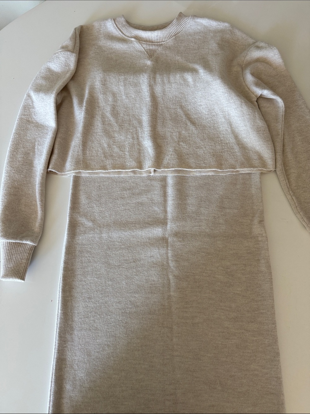 Beige Cropped Sweater Skirt Set Like New